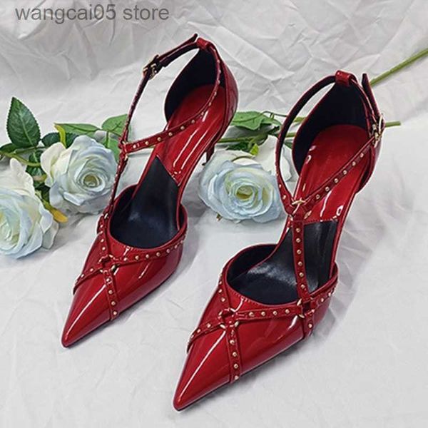 Chaussures habillées Liyke nouveau style Vintage femmes pompes en cuir rouge bout pointu boucle sangle mince talons hauts mode été bureau dame chaussures T230818