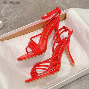 Chaussures habillées liyke été 9.5 cm Gladiateur sandales femmes Street Style Band étroit Toe Open High Heels Fashion Fashion Red White H240403