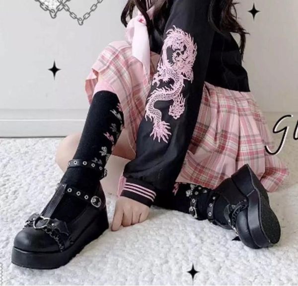 Robe chaussures lolita plate-forme compensées femmes japonaises étudiantes mignonnes loli devilian petite chauve-souris nœud papillon démon sombre goth punk cosplay