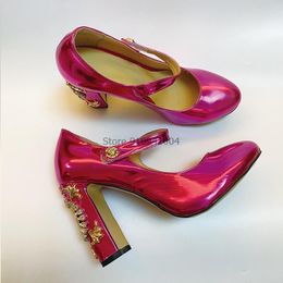 Chaussures habillées de luxe perlées femmes bout rond Rose haute plate-forme talon épais pompes miroir en cuir verni bride à la cheville talons