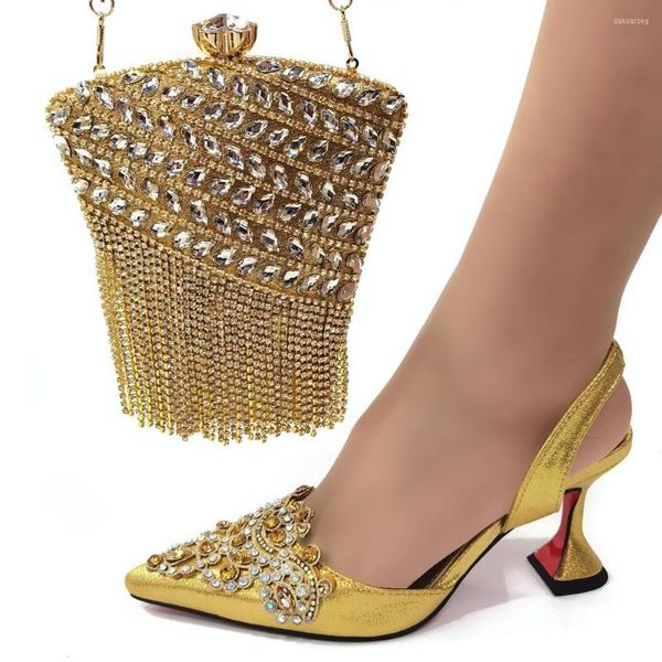 Chaussures de robe de luxe Gold Femme et sac ensemble pour correspondre à dames talons hauts pompes avec sac à main sandales embrayage bourse femmes chaussures CR949