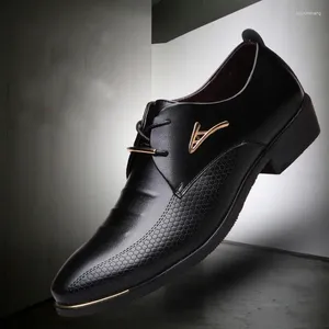 Chaussures habillées hommes de luxe pour hommes pointus grande taille mocassins marque en cuir hommes formel homme mode Oxford Business Design chaussure