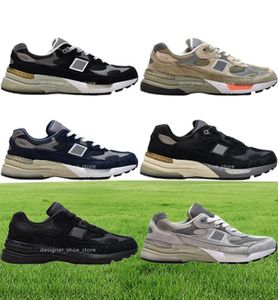 Chaussures habillées M992 992 Chaussures Sneaker Runner Suede véritable réel cuir supérieur Fashion fait aux États-Unis USA Breffable Grey noir gris n7597417