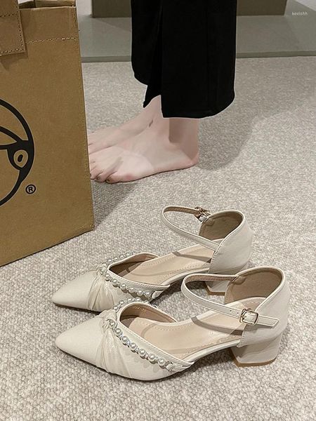 Zapatos de vestir Med 2024 Sandalias Primavera Verano Tacones Mary Jane Traje Femenino Beige Boca superficial Medio Puntiagudo Chicas Cerrado Claro Negro