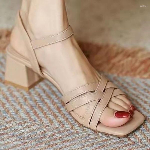 Robe chaussures sandales à talons moyens pour femmes sexy designer mode sandale femme orthopédique marques romaines chaussure été 2024 chunky parti