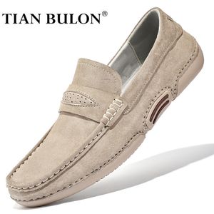 Jurk schoenen Mannen Loafers Merk Italiaanse Designer Casual Schoenen Comfortabele Slip On Mocassins Real Leren rijden 0810