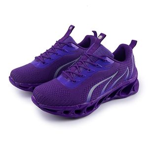 Dress Shoes Men Mesh Running Flame Blade Sneakers Ademende Outdoor Male Sport Comfort Trend Walking groot formaat 221203