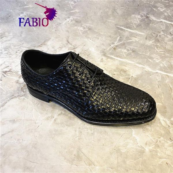 Zapatos de vestir Banquete para hombres Cuero personalizado Cuero trenzado hecho a mano Suelas de goma importadas Goodyear Me