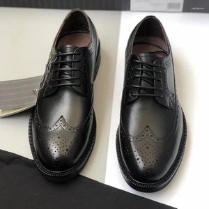 Nette schoenen heren zwart leren derby gesneden brogues detail platform veterschoenen casual met vleugeltipmotief aan de bovenkant