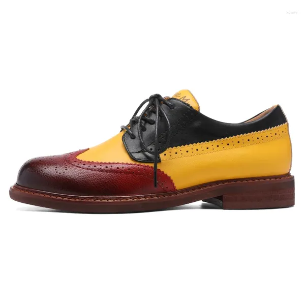 Chaussures habillées pour hommes britanniques en cuir vintage Derby Cowhide surdimensionné 38-50 Brogue décontracté de l'homme rétro Flat Oxford Office Locage