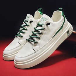 Zapatos de vestir para hombre, informales, ligeros, transpirables, planos, con cordones, zapatillas blancas, viajes de negocios, Tenis Masculino 230724