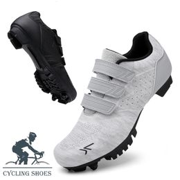 Chaussures habillées Chaussures de mode masculines Mesh Surface respirante Chaussures de cyclisme extérieure Compentitive Racing Sneakers Mountain Bék Shoes 230914