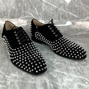 Chaussures habillées Mocassins pour hommes Noir Daim Argent Rivet Véritable Cuir Mariage pour hommes Casual Appartements Bureau Loisirs Spikes