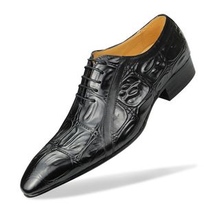 Chaussures habillées Chaussures pour hommes robe en cuir élégant oxford streetwear à la main élégant bureau exquis motif de gaufrage zapatos de hombre 230817