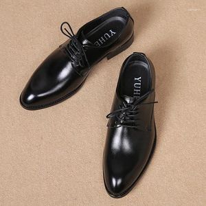 Zapatos de vestir para hombres, boda, cuero, negocios, puntiagudos, informales, jóvenes, estilo británico, elevación interior, llegadas de primavera 2023