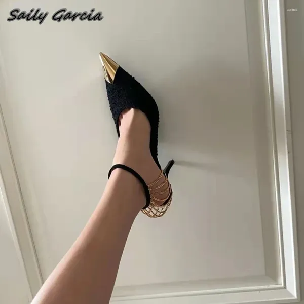 Chaussures habillées TOE TOE TRraid Gold Chain Baille Boucle STILETTO Talons hauts 2024 Ins Fashion Femmes peu profondes Pumps Points Sexy Party