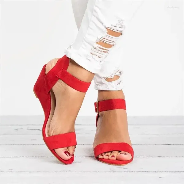 Zapatos de vestir Mid Heel Hebilla Correa Sandalias modernas Adulto Casual Mujer en venta 2024 Sólido Cuñas poco profundas Moda