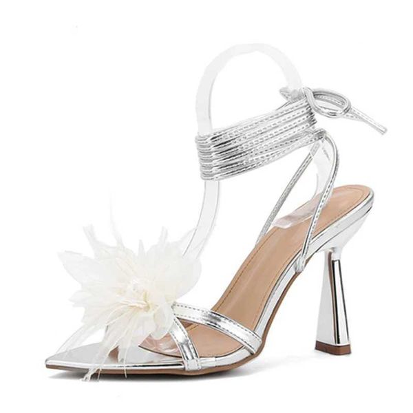 Robe chaussures nouvelle mode perle fleur femmes bride à la cheville sandales sexy orteil croix liée talons hauts chaussures de bal de mariage violet argent h240401UTH4