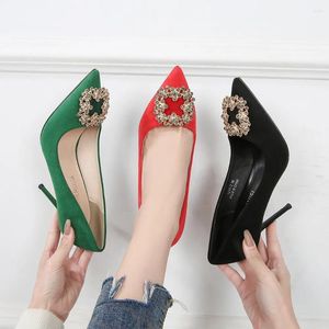 Kledingschoenen Mooie stijl Dames Hoge hakken Strass Gesp Flock Stiletto 9 cm Pompen Dames Elegant Feest Koreaanse stijl