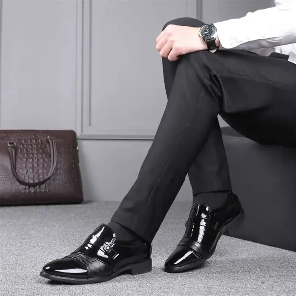 Chaussures habillées Office sans lacets robes sports pour hommes baskets de mariage frappent sapatos lien lien vip haut de gamme inhabituel