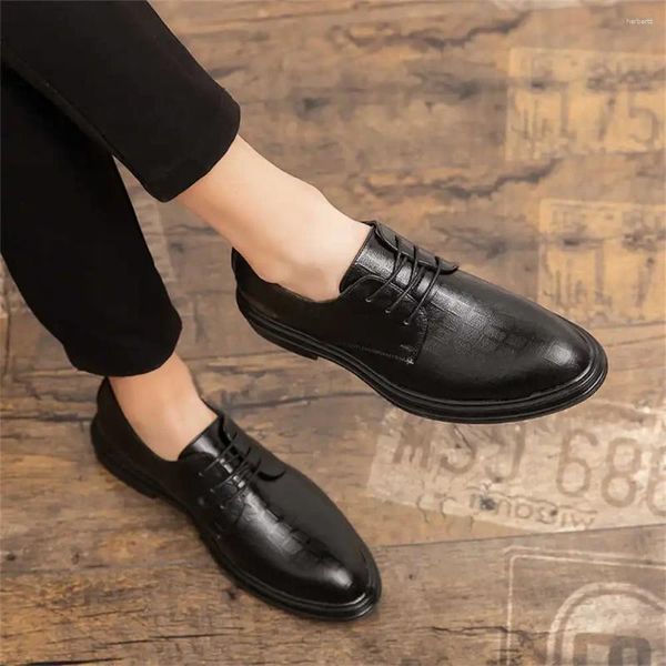 Chaussures habillées Parti Talon Mince Cosplay Talons Marron Hommes Or Baskets De Mariage Sport Tenids Sneeker Teni Tens