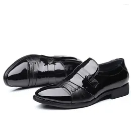 Zapatos de vestir de cuero de patente 39-44 Baloncesto de niños elegantes para niños zapatillas de zapatillas Sport Sport todo