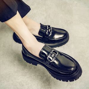 Dress Shoes Patent Leather Men's Echte Loafers Classic Italiaans Casual Party Office Wedding 230812