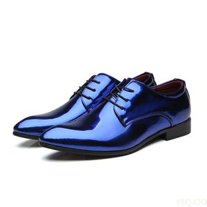 Chaussures habillées en cuir verni hommes chaussures de mariage or bleu rouge blanc Oxfords chaussures Designer bout pointu chaussures habillées grande taille 37-48 230311