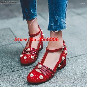 Dress Shoes Pearl Red Black Suede Round Toe Buckle Riem T-STRAP Sandalen vierkante hakken Classic Beading Pumps High