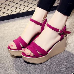 Jurk Schoenen Peep Toe Mode Fringe Platform Wiggen Sandalen Vrouwen Basic Solid Ladies High Front Achterriem Gesp Zomer