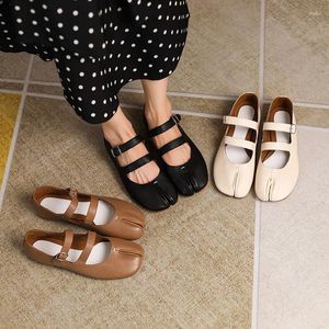 Robe chaussures Phoentin Split Toe Flats Deux Boucle Mary Janes Pompes à talons bas Femmes Véritable Cuir Printemps Automne Nouveauté Designer FT2949