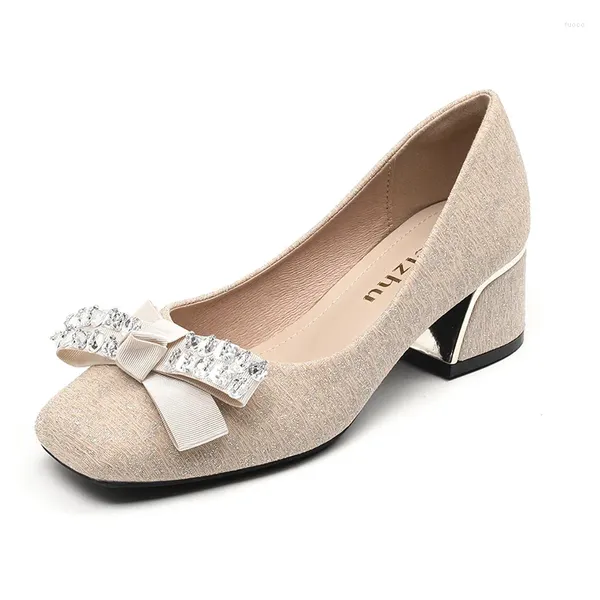 Chaussures de robe Plus Taille 35-43 Femmes Pompes Med Talon Square Toe Bureau Lady Bling Diamants Bowknot De Mariage Demoiselle D'honneur Fête 55-3