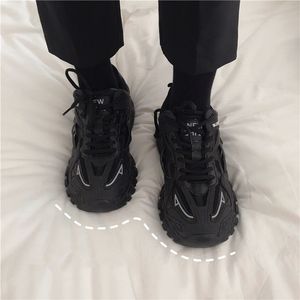 Chaussures habillées grande taille 41 42 43 baskets épaisses pour femmes marque Design chaussures de Sport légères dames formateurs chaussures décontractées noires baskets pour femmes 230215