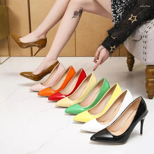 Zapatos de vestir Tallas grandes Mujeres Colores de caramelo Bombas Sexy Punta puntiaguda Charol Tacones altos de mujer Elegante 2024