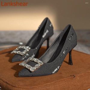 Chaussures habillées pointues toe carré diamant femmes pompes talons minces à talon de couverture peu profonde Slip sur la mode décontractée 2024 Arrivées