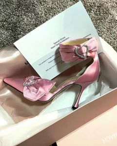 Kleding schoenen puntige teen stiletto hiel ondiepe pompen vrouwen roze satijnen strass hart hoge hakken fee -stijl rug zip sandalen sandalia