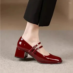 Dress Shoes Pu Hoge Heel Square Heel Mary Janes Toe Casual 2024 Kwaliteit Dames Buckle Riem stevige modepompen