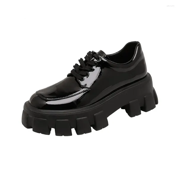 Zapatos de vestir Punk Charol Plataforma Chunky Bombas Mujeres 2023 Otoño Estilo universitario Negro Lolita Mujer Uniforme escolar japonés