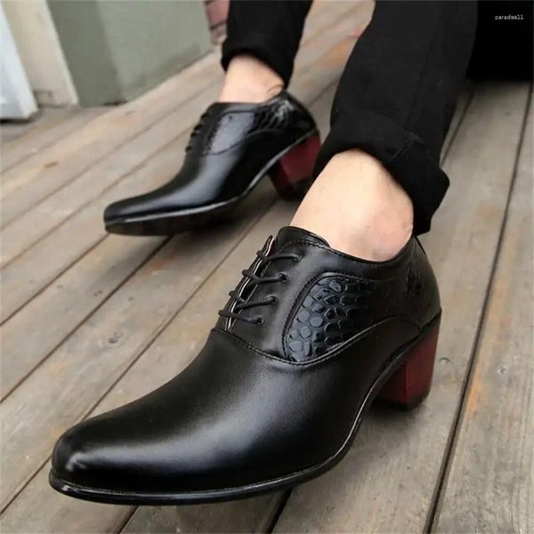 Zapatos de vestir Python Cuero Tacones altos Hombre negro Entrenadores elegantes Zapatillas deportivas Reventa Zapatos de estilo