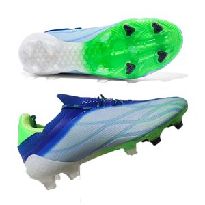 Chaussures habillées Q2060 Haute Qualité Ultralight Mens Soccer Crampons De Gazon Antidérapant pour Enfant TFFG Formation Football Bottes Chuteira Campo 230630