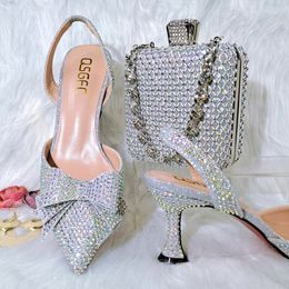 Robe chaussures QSGFC couleur argent cristal décoration style vin verre talon amis fête nigérian mode dames et sac pour 230201