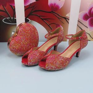 Dress Shoes Red Ab Crystal Bridal and Bag Set Women Dunne Heel Wedding Feest Avond High Pumps Open Teen Platform Vrouw