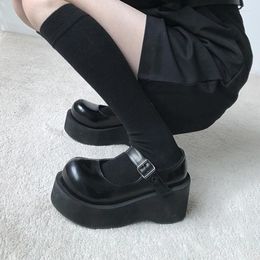 Robe chaussures rétro lolita harajuku grosse tête poupée décontracté Creepers punk dames compensées plate-forme talons hauts bottes noires gothiques