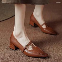 Robe chaussures Rome femmes mocassins talons hauts épais printemps 2024 mode bout carré peu profond élégant rétro Zapatos femmes pompes