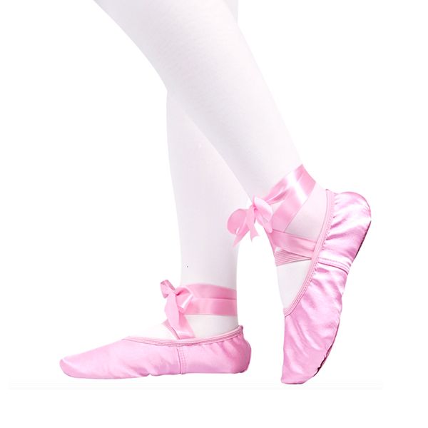 Chaussures habillées Ventes Satin Ballet Pointe Chaussures pour femmes adultes Filles professionnelles Ballerina Dance chaussures avec rubans 230811