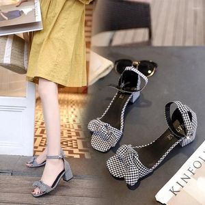 Robe Chaussures Sandale Pour Femmes Été Élégant Papillon Bloc Talons Chunky Sandales Wedge Plaid Mode Femme Tendance 2024