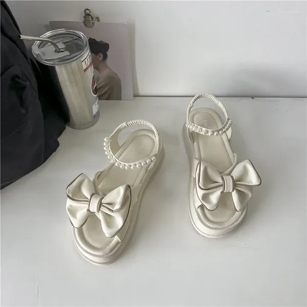 Chaussures habillées Sandales pour la femme Boes-chaussures avec des talons moyens Summer 2024 Plateforme de coin imperméable pour femmes ouvertes pour femmes F Sandale en gros