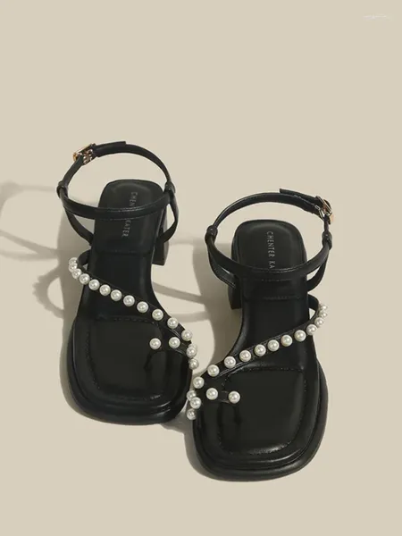 Zapatos de vestir Sandalias para mujer Verano 2024 Tacones cuadrados Calzado medio Perla Una palabra H Vintage Moda transpirable Corea F Mujer