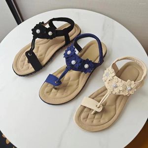 Robe chaussures sandales pour femmes 2024 printemps été trois fleurs avec pied ensemble orteil plage tongs grande taille