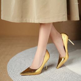 Robe chaussures sexy bout pointu stiletto talons hauts peu profonds pompes d'été design de luxe mode femmes fête mariage chaussure femm